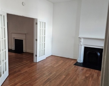 814 W High Street - Photo Thumbnail 1