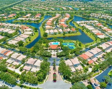 28719 Alessandria Circle - Photo Thumbnail 17