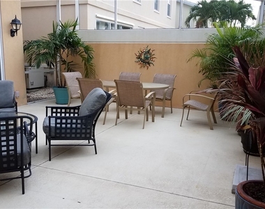 28719 Alessandria Circle - Photo Thumbnail 13