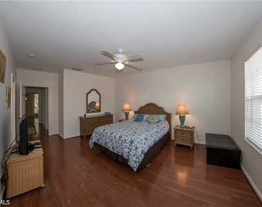 28719 Alessandria Circle - Photo Thumbnail 8