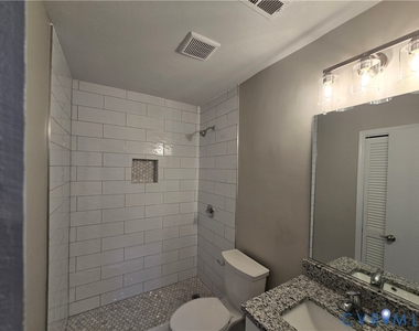 10200 Stroud Lane - Photo Thumbnail 38