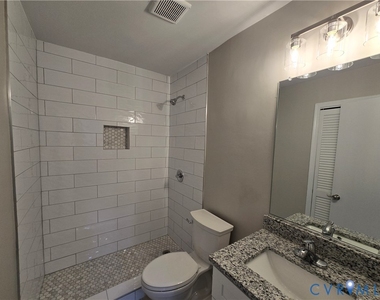 10200 Stroud Lane - Photo Thumbnail 37