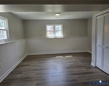 10200 Stroud Lane - Photo Thumbnail 34