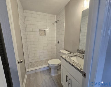 10200 Stroud Lane - Photo Thumbnail 41