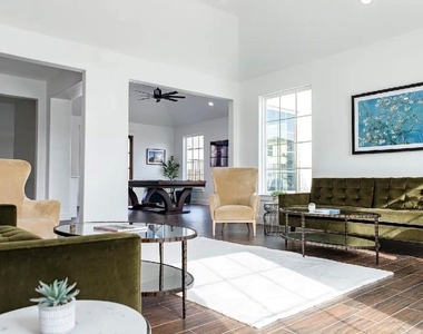 9730 Kilkenny Street - Photo Thumbnail 4