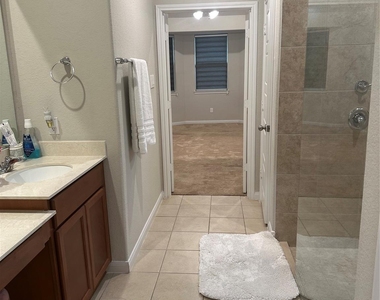 1617 Darwin Cedar Drive - Photo Thumbnail 29
