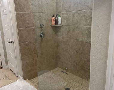 1617 Darwin Cedar Drive - Photo Thumbnail 30