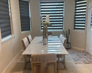 1617 Darwin Cedar Drive - Photo Thumbnail 15