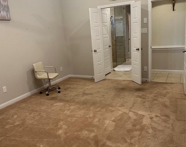 1617 Darwin Cedar Drive - Photo Thumbnail 25