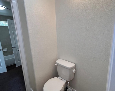 6837 Larkstone Street - Photo Thumbnail 8