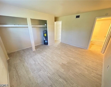 2828 Jackson Street - Photo Thumbnail 8