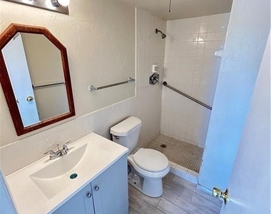 2828 Jackson Street - Photo Thumbnail 9