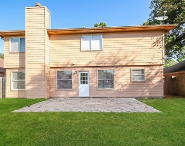 19719 Morning Glory Terrace Court - Photo Thumbnail 14
