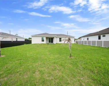 2815 24th Street W - Photo Thumbnail 21