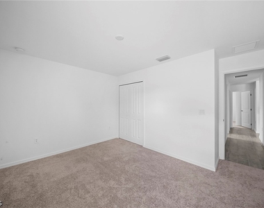 2815 24th Street W - Photo Thumbnail 14