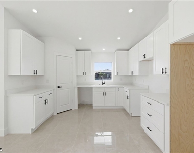 2105 Ne 1st Avenue - Photo Thumbnail 32