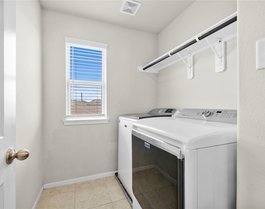 13427 Hawick Terrace Lane - Photo Thumbnail 12