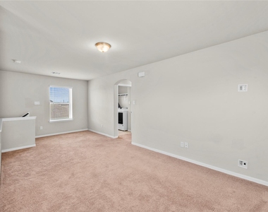 13427 Hawick Terrace Lane - Photo Thumbnail 6