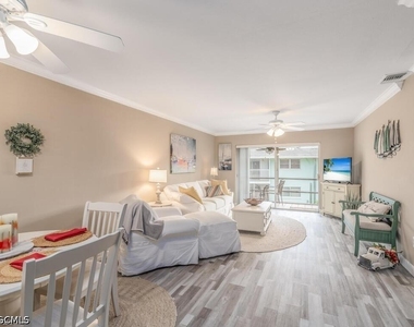 1010 Tropic Terrace - Photo Thumbnail 15