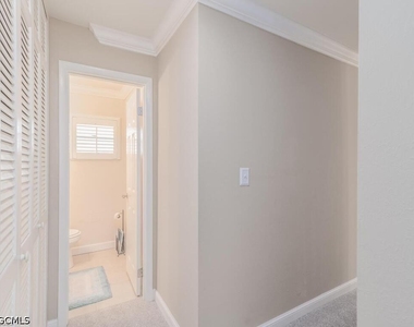 1010 Tropic Terrace - Photo Thumbnail 11