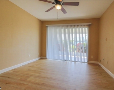 6250 Timberwood Circle - Photo Thumbnail 14