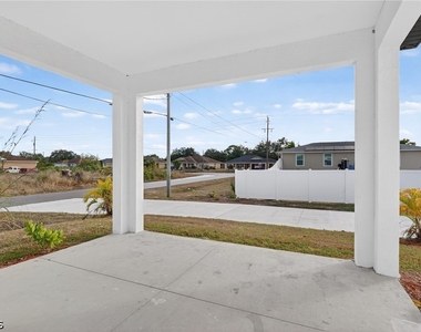 2513 69th Street W - Photo Thumbnail 24