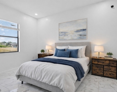 2513 69th Street W - Photo Thumbnail 23