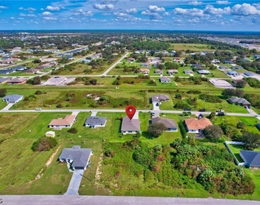418 Pickford Avenue - Photo Thumbnail 22