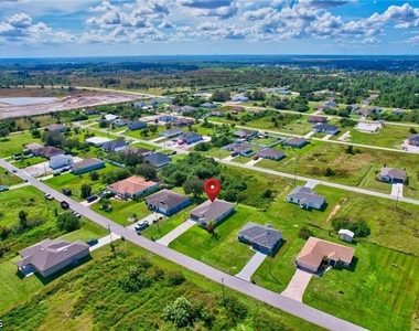 418 Pickford Avenue - Photo Thumbnail 15