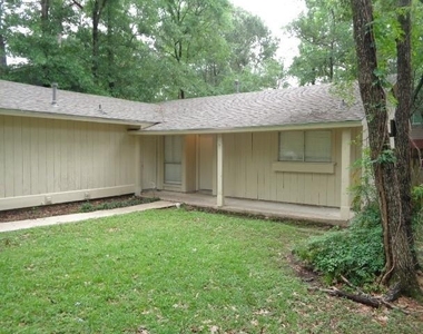 102 Marabou Place - Photo Thumbnail 2