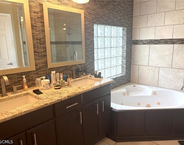 15100 Whimbrel Court - Photo Thumbnail 14
