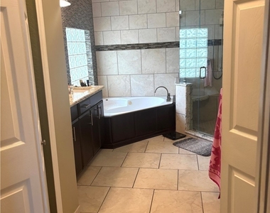 15100 Whimbrel Court - Photo Thumbnail 15
