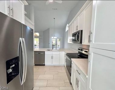 12396 Kelly Sands Way - Photo Thumbnail 4