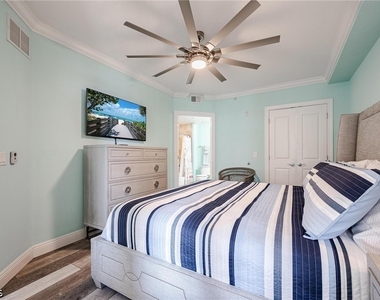 2825 Palm Beach Boulevard - Photo Thumbnail 3
