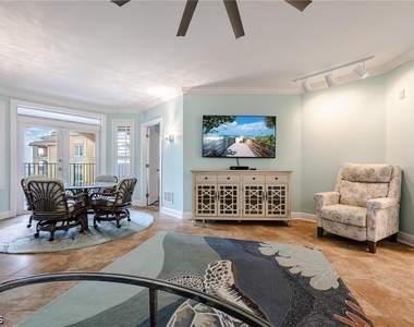 2825 Palm Beach Boulevard - Photo Thumbnail 5