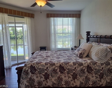 11271 Tamarind Cay Lane - Photo Thumbnail 9