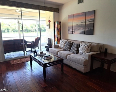 11271 Tamarind Cay Lane - Photo Thumbnail 6