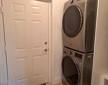 11271 Tamarind Cay Lane - Photo Thumbnail 15