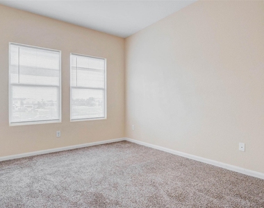8605 Beviamo Street - Photo Thumbnail 10