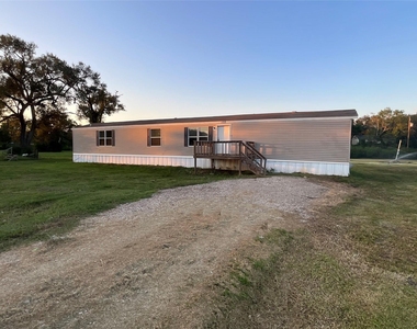 133 Country Oaks Street - Photo Thumbnail 27