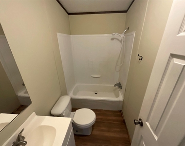 133 Country Oaks Street - Photo Thumbnail 24