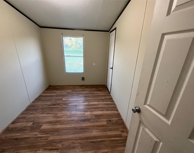 133 Country Oaks Street - Photo Thumbnail 20