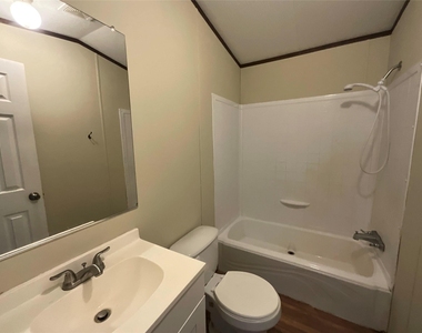 133 Country Oaks Street - Photo Thumbnail 25