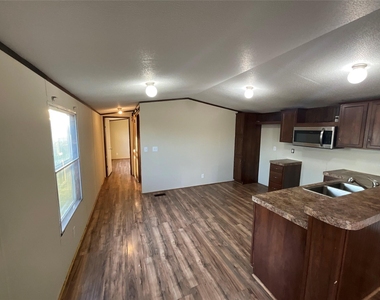 133 Country Oaks Street - Photo Thumbnail 9