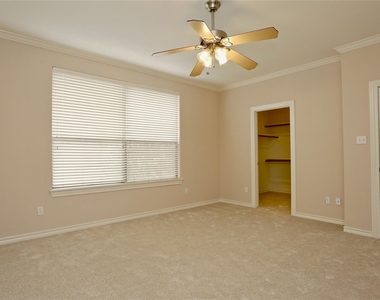 1721 Potomac Drive - Photo Thumbnail 17