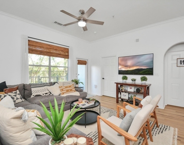 1441 East Street - Photo Thumbnail 8