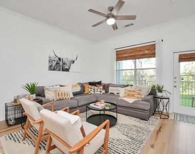 1441 East Street - Photo Thumbnail 7