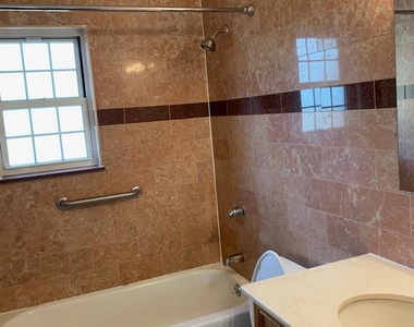 153 Park - Photo Thumbnail 15