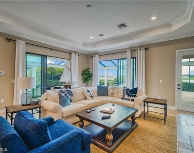 9902 Corso Bello Drive - Photo Thumbnail 10