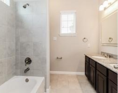 2242 Cross Colony Drive - Photo Thumbnail 8